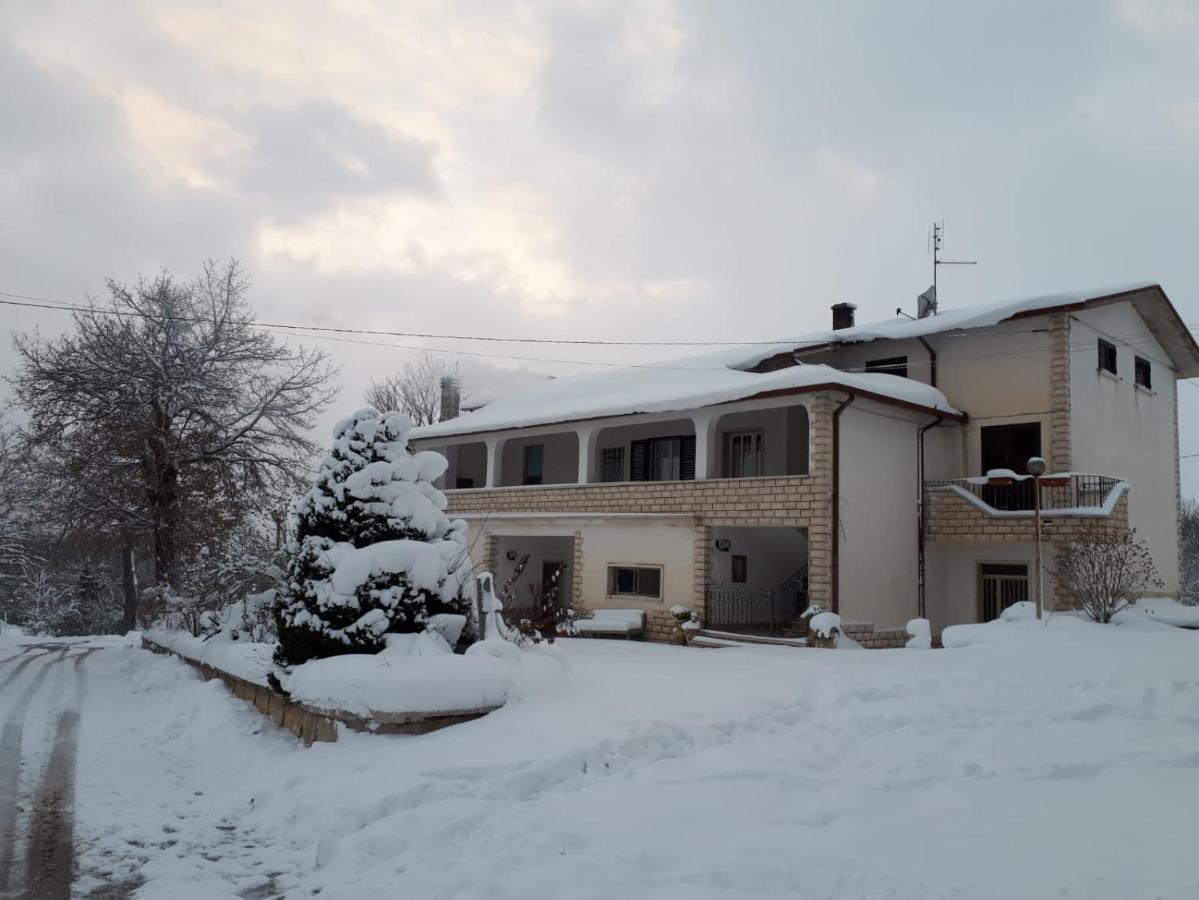 B&B Da Nonna Vincenza Vinchiaturo Buitenkant foto